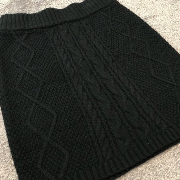 Twik Knit Skirt - Picture 2 of 4